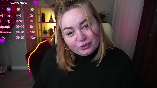 ZaraReignn online show from 27, 2, 2025