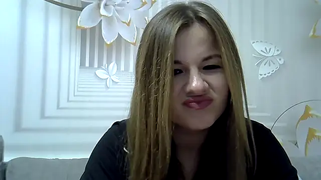 Snapshot of TinaFun4u chatting on 11, 12, 2024 TinaFun4u online show from 11, 12, 2024