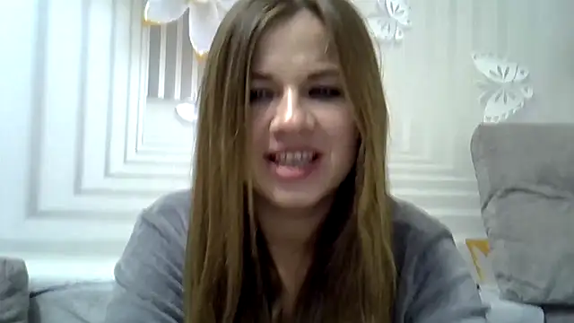 Snapshot of TinaFun4u chatting on 1, 1, 2025 TinaFun4u online show from 1, 1, 2025