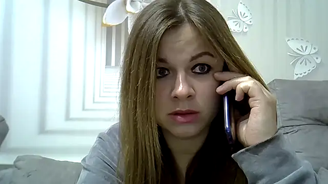 Snapshot of TinaFun4u chatting on 5, 1, 2025 TinaFun4u online show from 5, 1, 2025