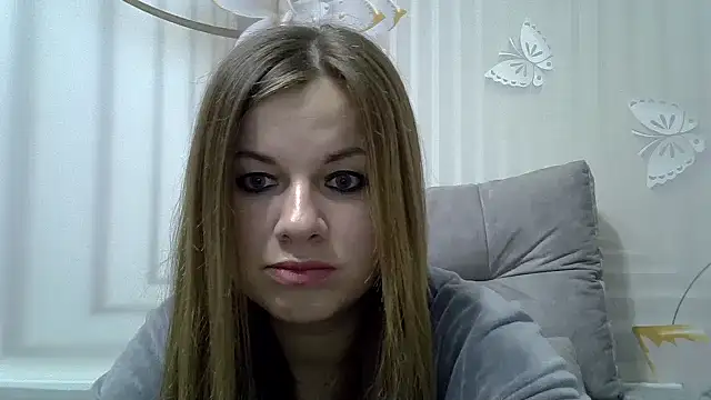 Snapshot of TinaFun4u chatting on 6, 1, 2025 TinaFun4u online show from 6, 1, 2025