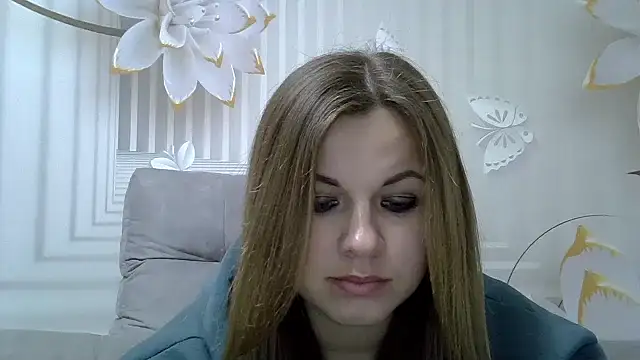Snapshot of TinaFun4u chatting on 10, 2, 2025 TinaFun4u online show from 10, 2, 2025