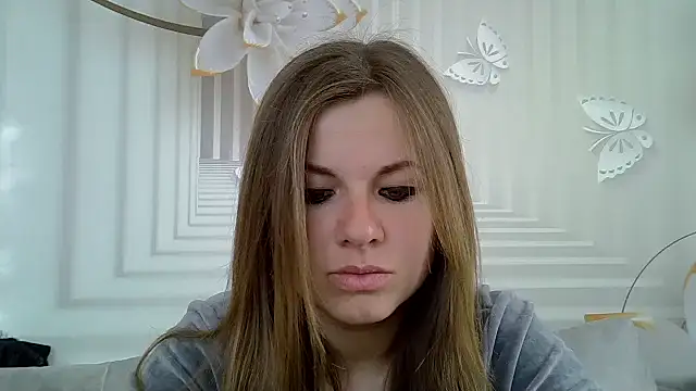 Snapshot of TinaFun4u chatting on 7, 3, 2025 TinaFun4u online show from 7, 3, 2025