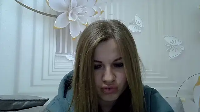 Snapshot of TinaFun4u chatting on 14, 3, 2025 TinaFun4u online show from 14, 3, 2025