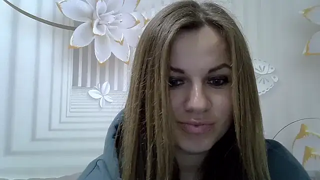 Snapshot of TinaFun4u chatting on 18, 3, 2025 TinaFun4u online show from 18, 3, 2025