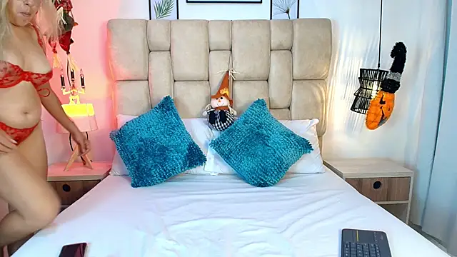 AdharaSmithh online show from 27, 10, 2025