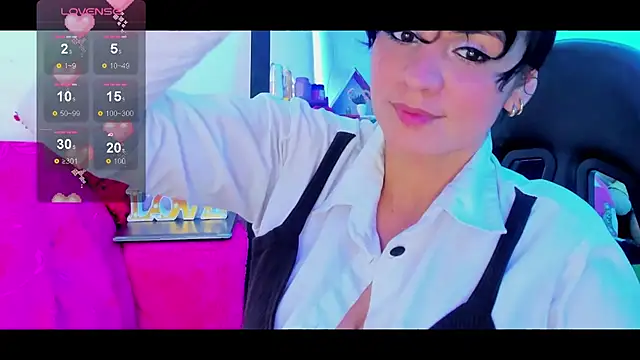 Snapshot of elissa_iris chatting on 1, 2, 2026 elissa iris online show from 1, 2, 2026