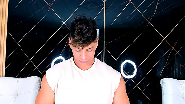 Owen Muzcle online show from 30, 9, 2025