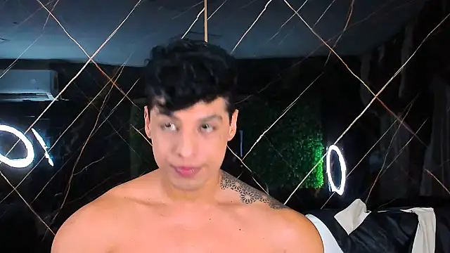 Owen Muzcle online show from 8, 1, 2026