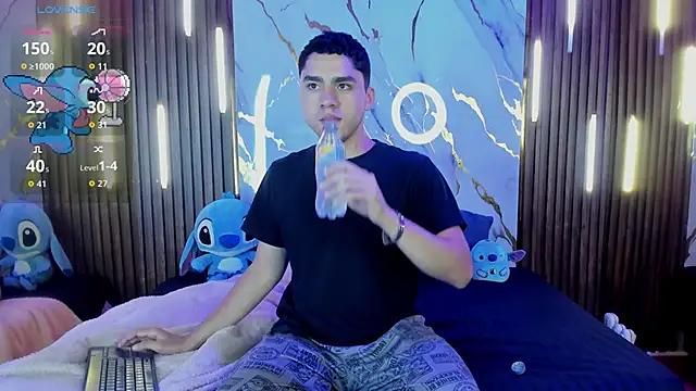 LiamNovak online show from 23, 11, 2025