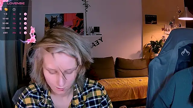 KatiKate online show from 12, 11, 2025