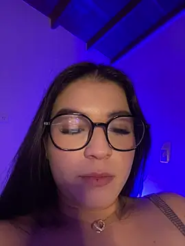 Blancanievess online show from 21, 12, 2025