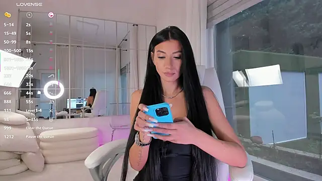 missdiamond  online show from 8, 11, 2025