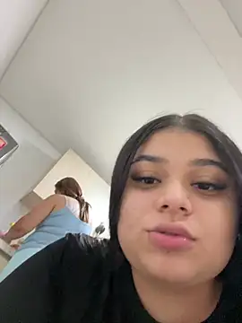 alissonfernandez  online show from 10, 1, 2025