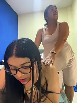 alissonfernandez  online show from 12, 10, 2025