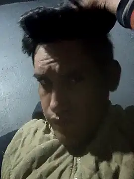 Snapshot of GaMeCrAc1 chatting on 8, 12, 2024 GaMeCrAc1 online show from 8, 12, 2024