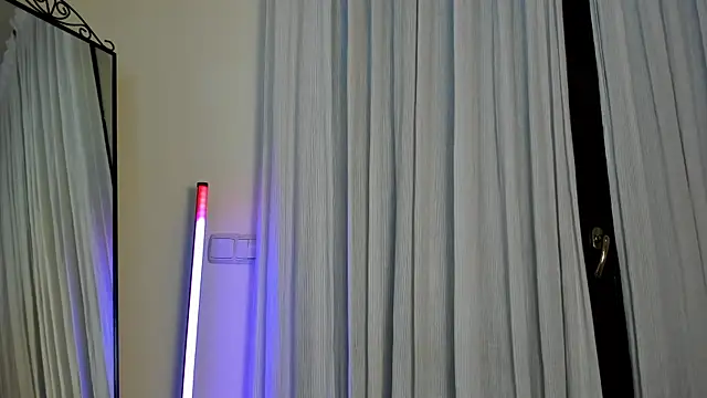 LunaMystyque online show from 14, 2, 2025