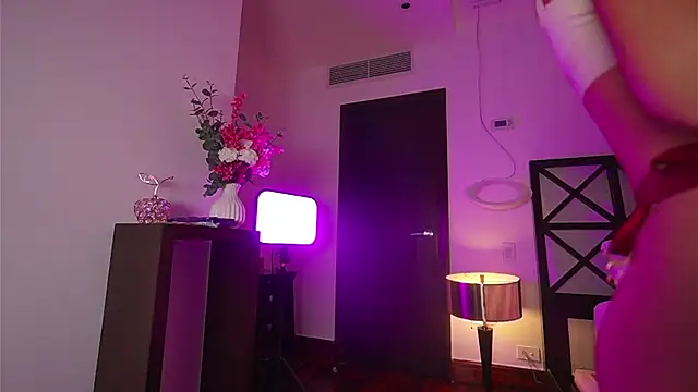 LunaMystyque online show from 11, 9, 2025