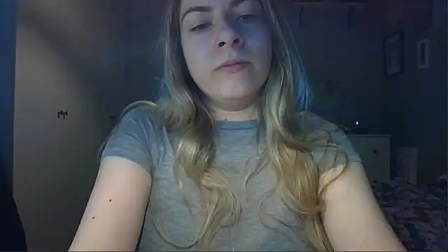 Snapshot of ROSIEx_sweet chatting on 28, 4, 2026 ROSIEx sweet online show from 28, 4, 2026