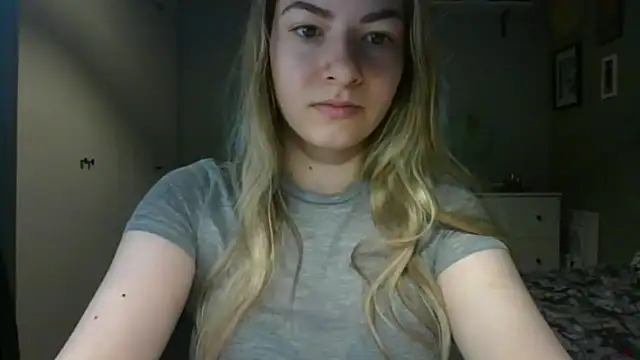 Snapshot of ROSIEx_sweet chatting on 12, 5, 2026 ROSIEx sweet online show from 12, 5, 2026