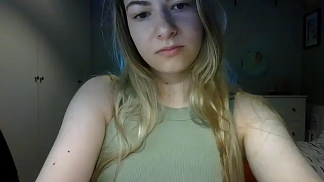 Snapshot of ROSIEx_sweet chatting on 28, 5, 2026 ROSIEx sweet online show from 28, 5, 2026