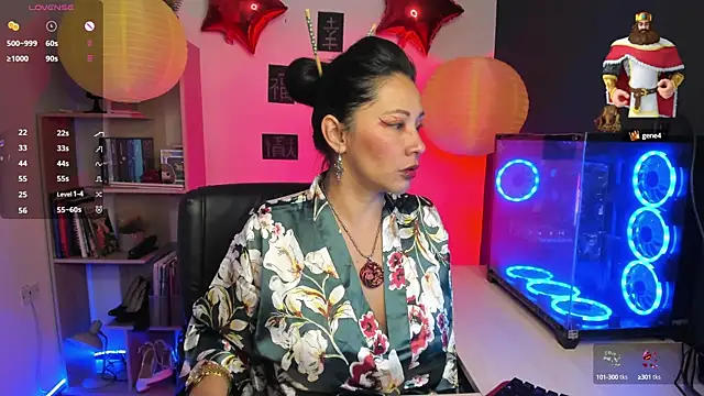 Sue Wolls online show from 30, 1, 2025