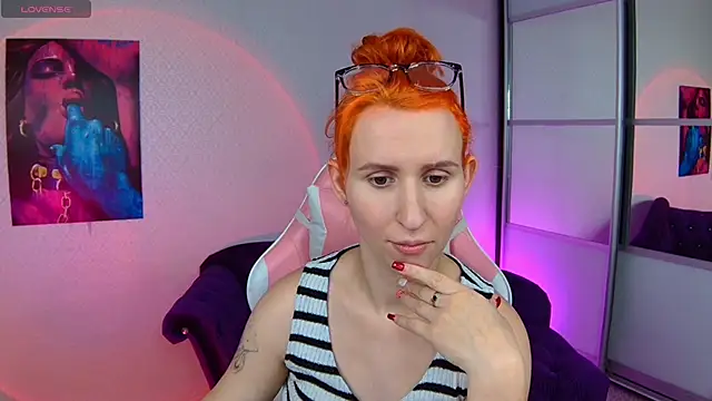 AliceBYKiss online show from 2, 2, 2025