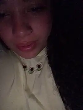 Julieta 333 online show from 20, 3, 2025