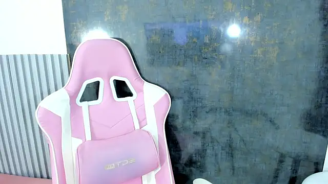 lana boomer online show from 9, 9, 2025