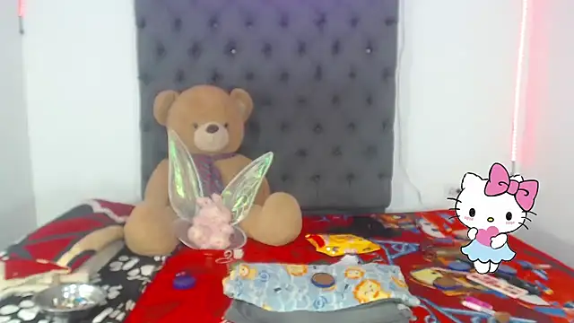 lucianadolll online show from 11, 10, 2025