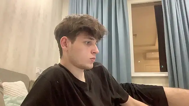 cutie guys online show from 6, 12, 2024