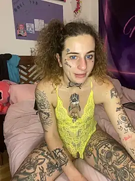 BlazyKitsune- online show from 27, 1, 2025