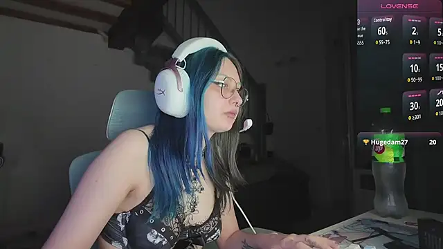 Snapshot of xannyinsoull chatting on 5, 7, 2026 xannyinsoull online show from 5, 7, 2026