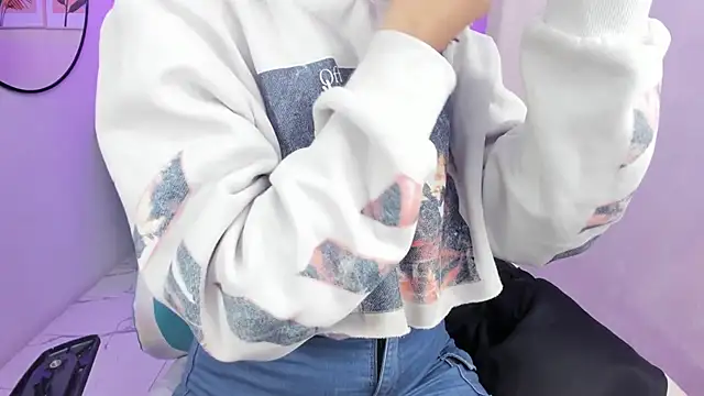 Theia moon online show from 13, 10, 2025