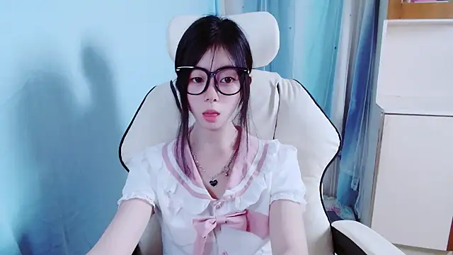 Snapshot of xiyao1314 chatting on 24, 10, 2025 xiyao1314 online show from 24, 10, 2025