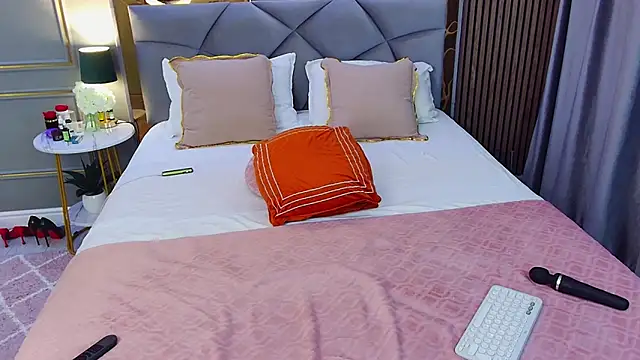 AvaCristal online show from 29, 3, 2026