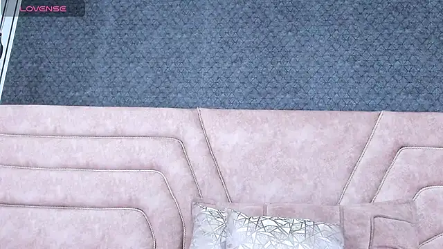 Candy Bony online show from 5, 3, 2025