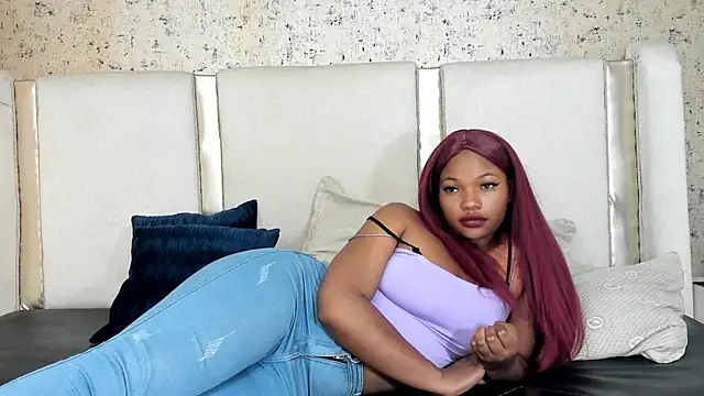 Candy Bony online show from 7, 3, 2025