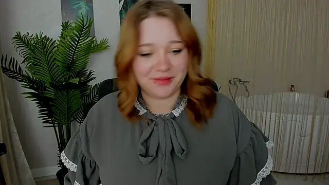 MoonLghte online show from 5, 2, 2025