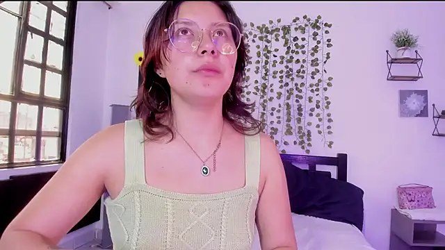 Noellesable online show from 13, 1, 2025