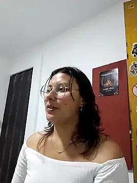 Noellesable online show from 21, 2, 2025