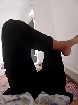 Snapshot of ken_tanaka chatting on 19, 2, 2025 ken tanaka online show from 19, 2, 2025