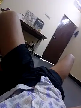 Snapshot of ken_tanaka chatting on 14, 3, 2025 ken tanaka online show from 14, 3, 2025