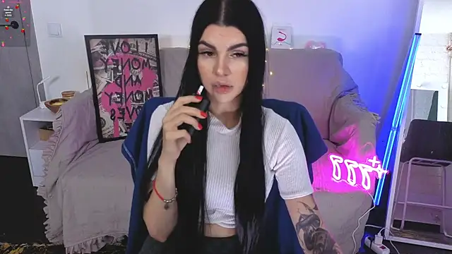 Tiffany lab online show from 30, 10, 2025