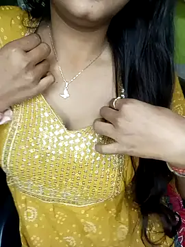 NOTY-LOVE-05 online show from 1, 1, 2025