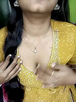 NOTY-LOVE-05 online show from 8, 1, 2025