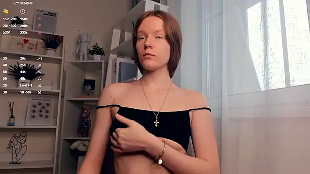 ZaraBluitt online show from 17, 9, 2025