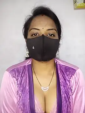Snapshot of Choclet_bhabhi chatting on 5, 1, 2025 Choclet bhabhi online show from 5, 1, 2025