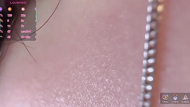 Snapshot of Unique-yiyi chatting on 1, 11, 2025 Unique-yiyi online show from 1, 11, 2025