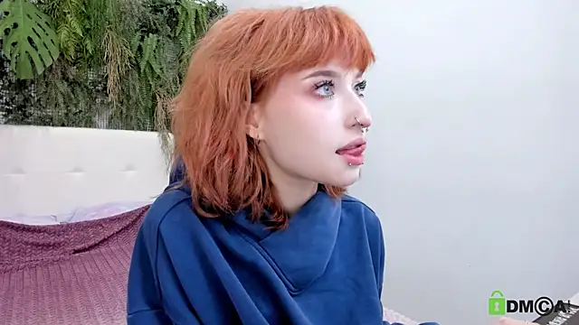 Snapshot of ElizaNik_ chatting on 2, 10, 2025 ElizaNik online show from 2, 10, 2025